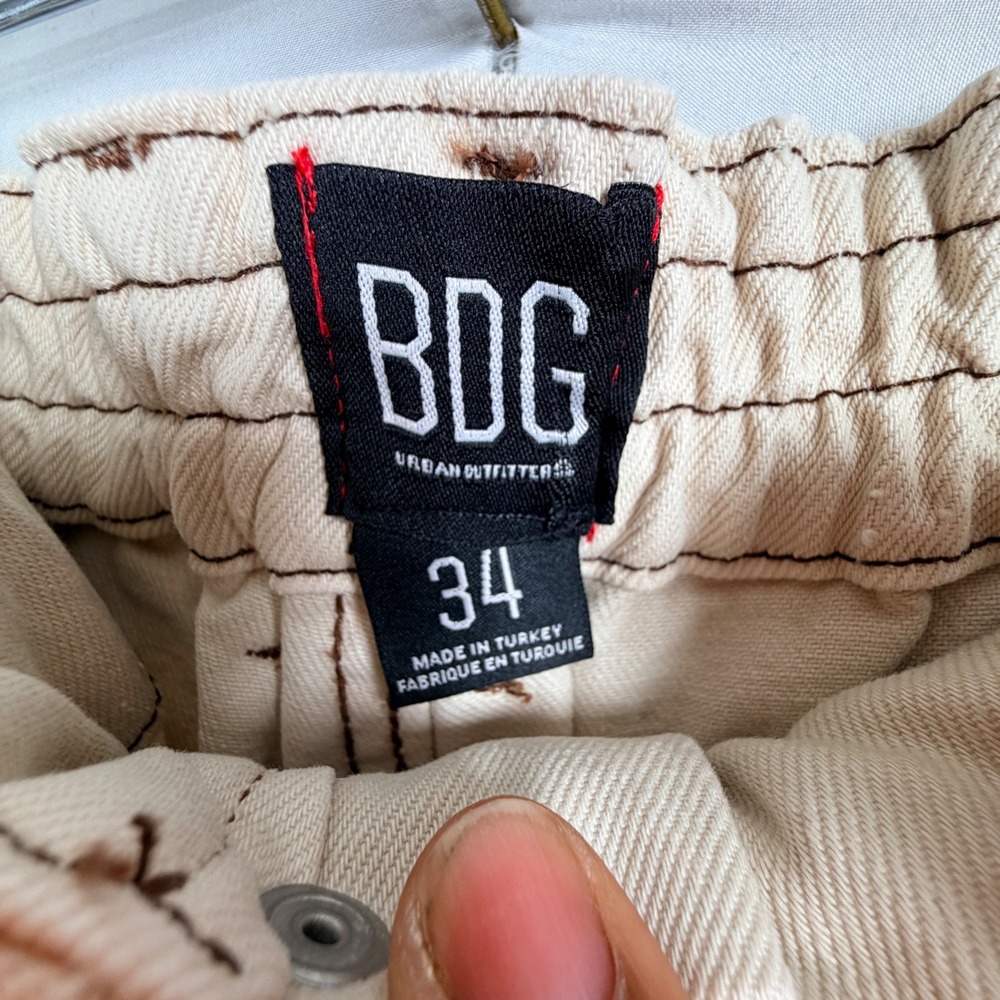 BDG Urban Outfitters Cargo Pants 34 Ivory Contrast Stitch Wide Leg New - Picture 8 of 10